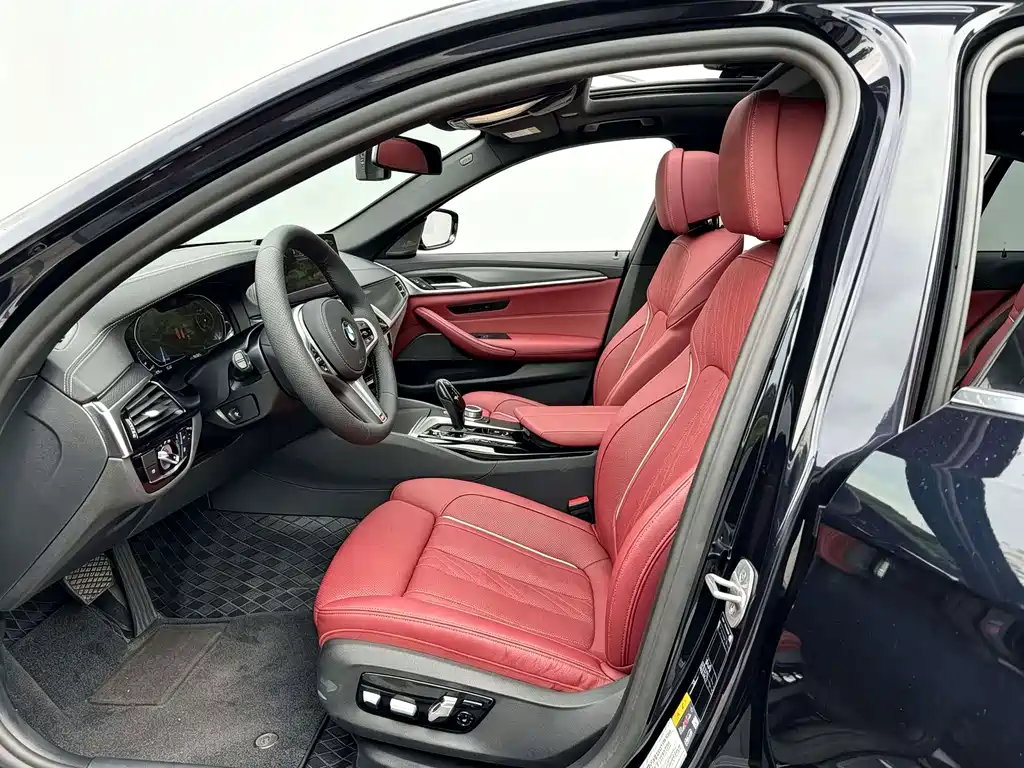 BMW 5 Series New Energy — миниатюра 3