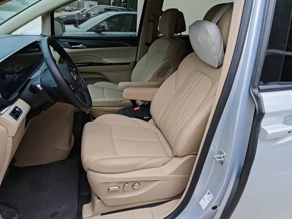 Buick GL8 Hybrid — миниатюра 15