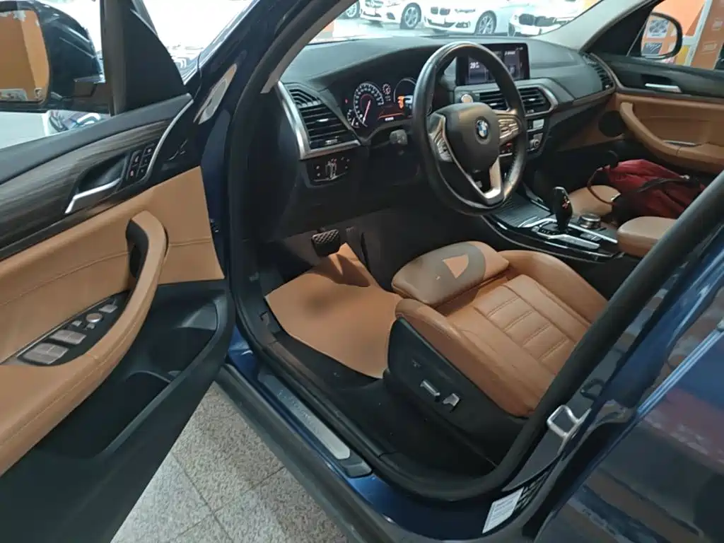 BMW X3 — миниатюра 16