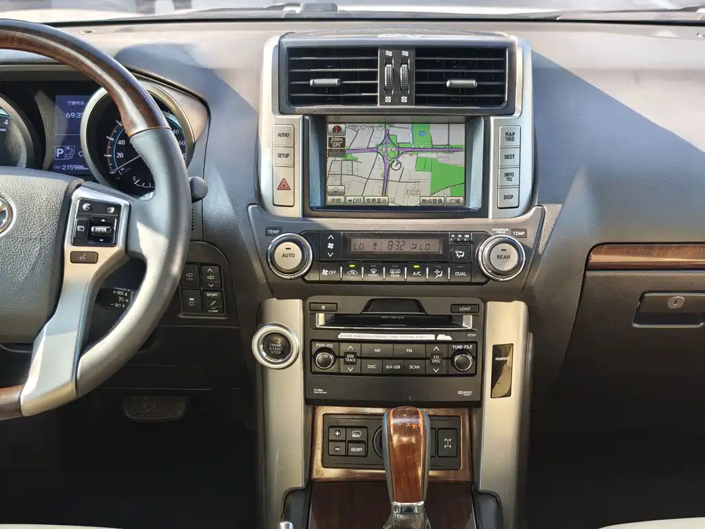 Toyota Prado — миниатюра 15