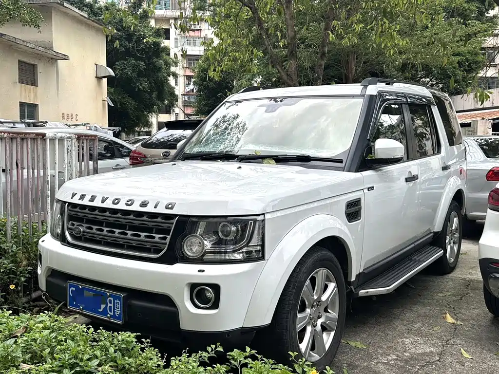 Land Rover Discovery 2014