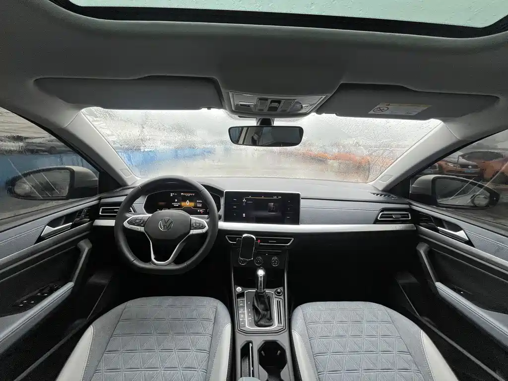 Volkswagen Lavida — миниатюра 5