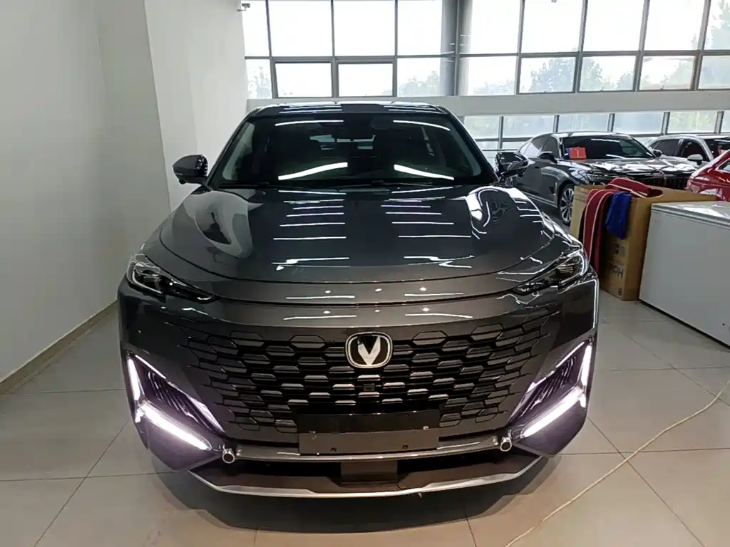Changan UNI-K — миниатюра 3