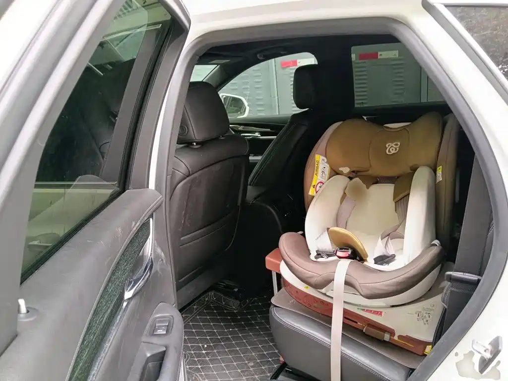 Cadillac XT5 — миниатюра 18
