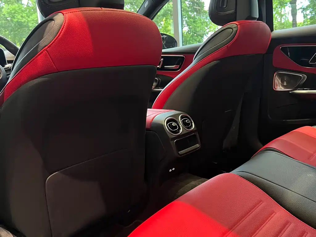 Mercedes-Benz C-Class AMG — миниатюра 7