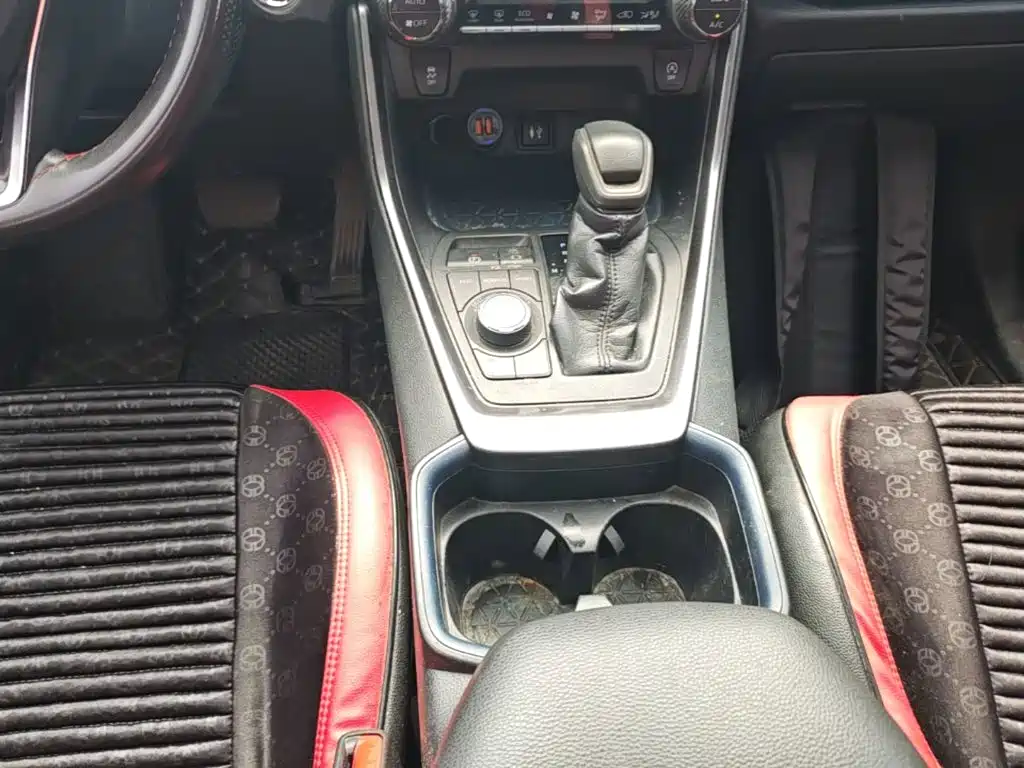 Toyota Wildlander — миниатюра 14