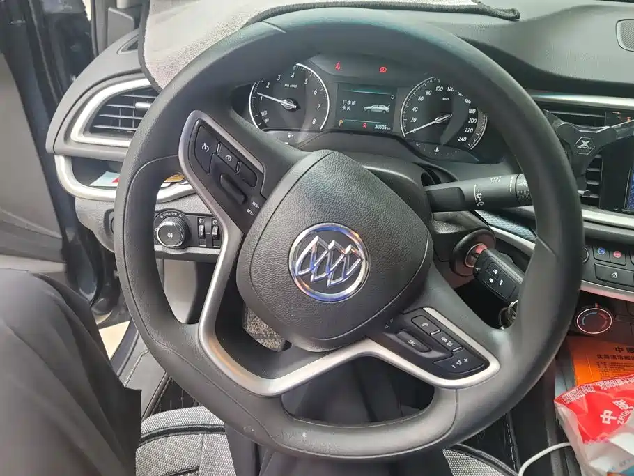 Buick Excelle — миниатюра 15