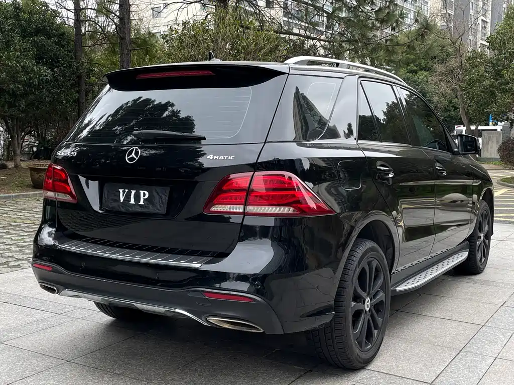 MERCEDES-BENZ GLE