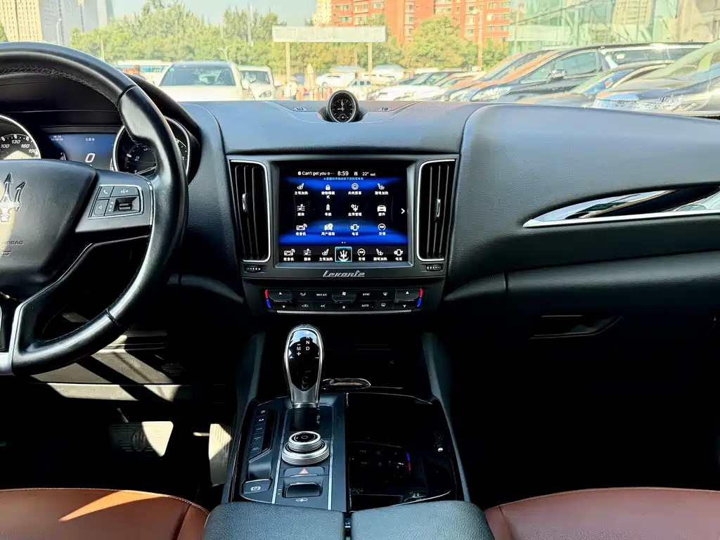 Maserati Levante — миниатюра 14