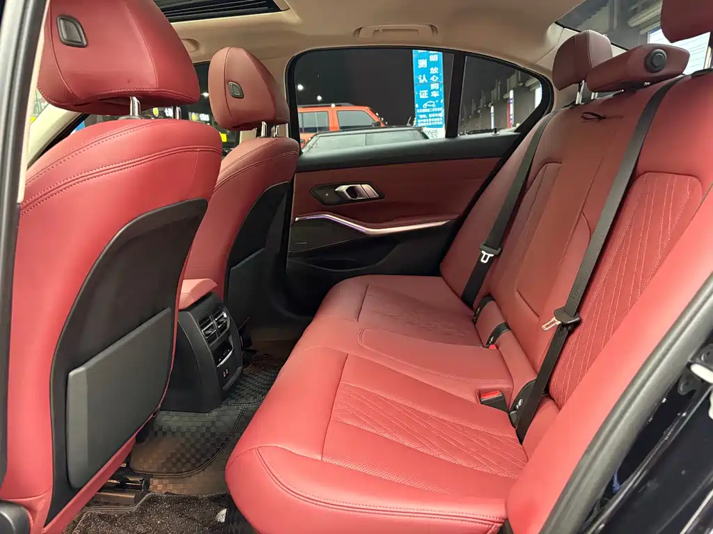 BMW 3 Series — миниатюра 13