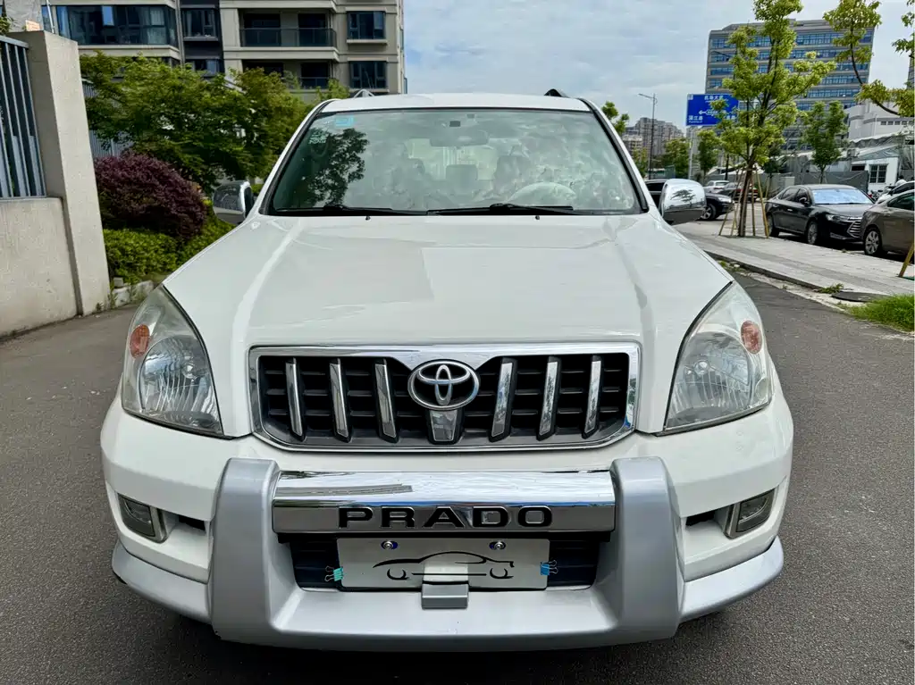 Toyota Land Cruiser Prado 03 2.7L AT