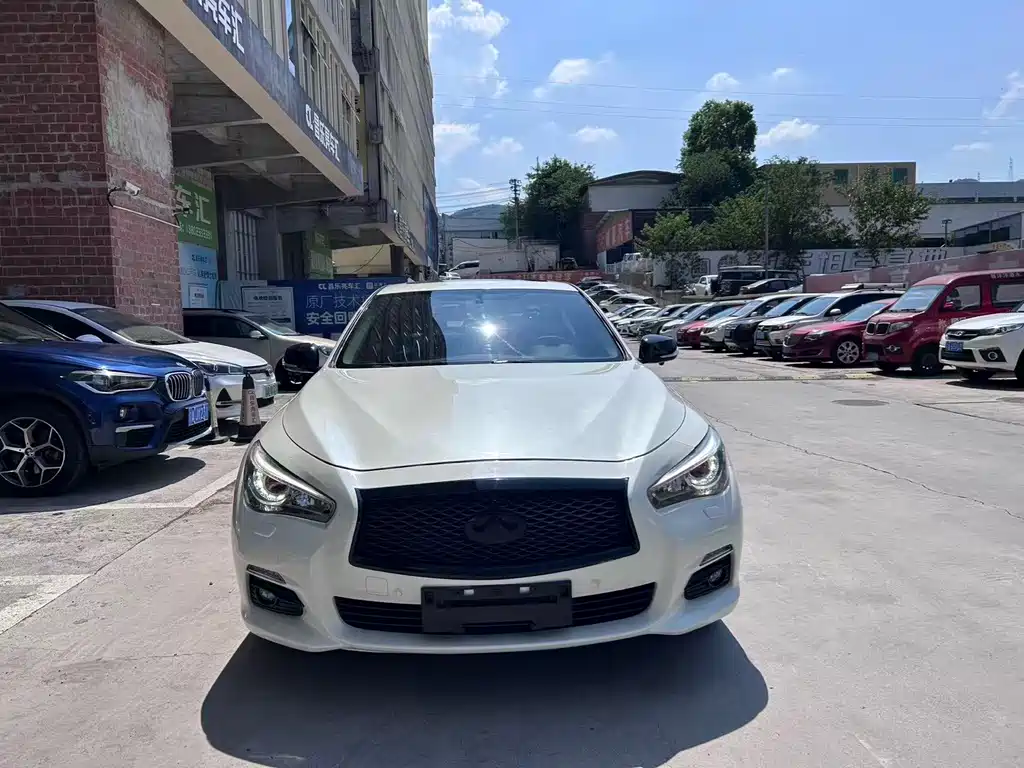 Infiniti Q50L — миниатюра 2