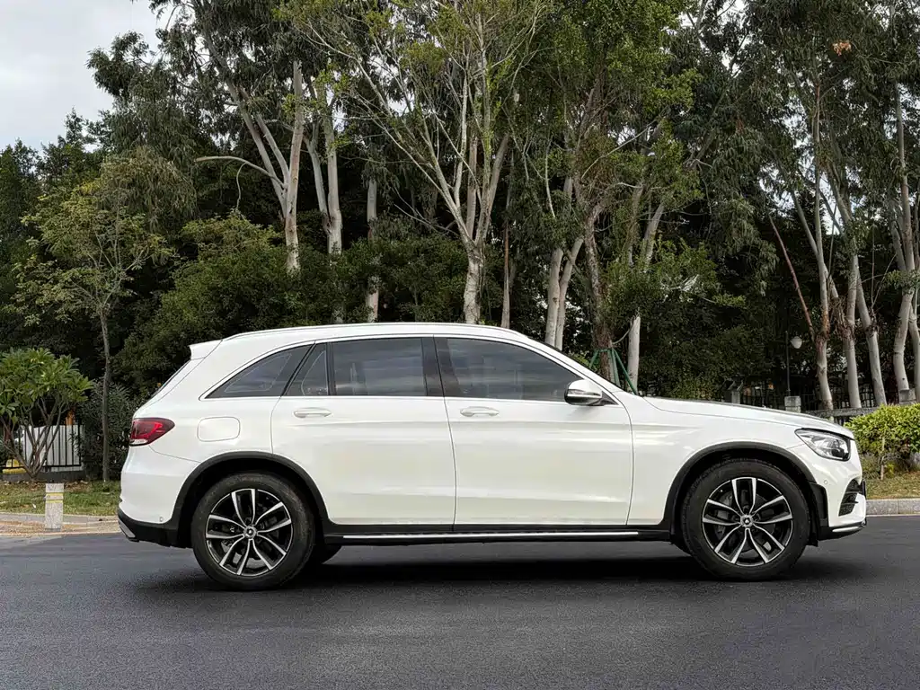 Mercedes-Benz GLC — миниатюра 3