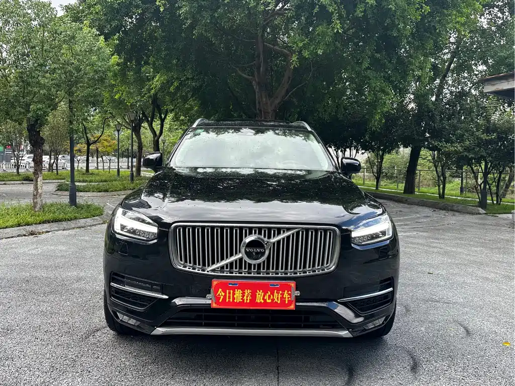 Volvo XC90 — миниатюра 2