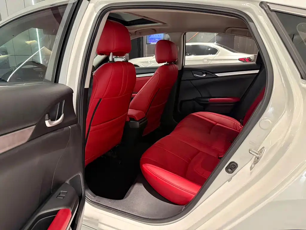 Honda Civic — миниатюра 5