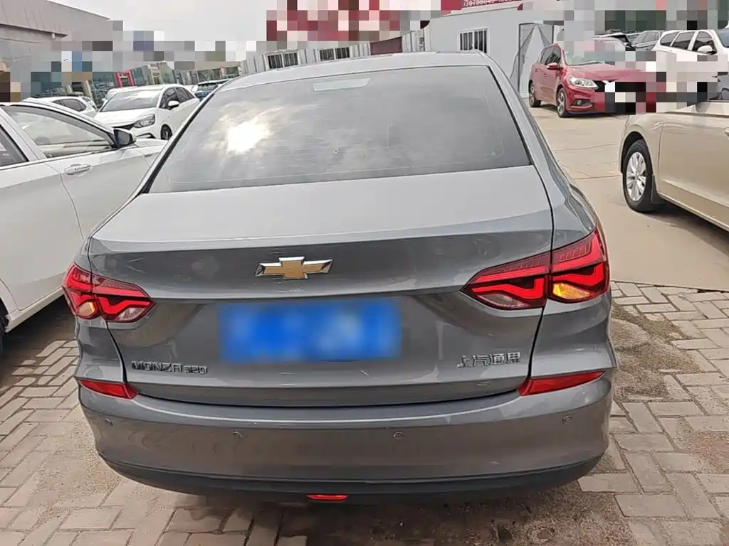 Chevrolet Monza — миниатюра 6
