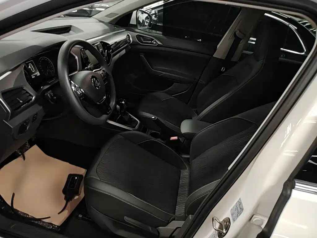 Volkswagen T-Cross — миниатюра 15