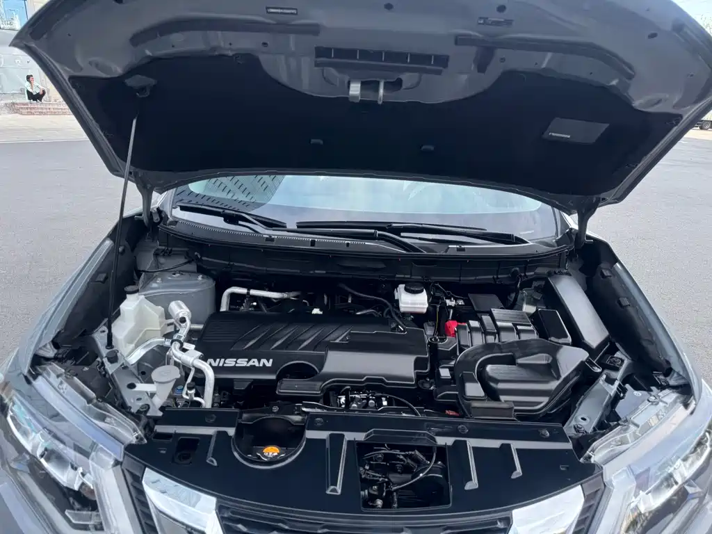 Nissan X-Trail — миниатюра 17