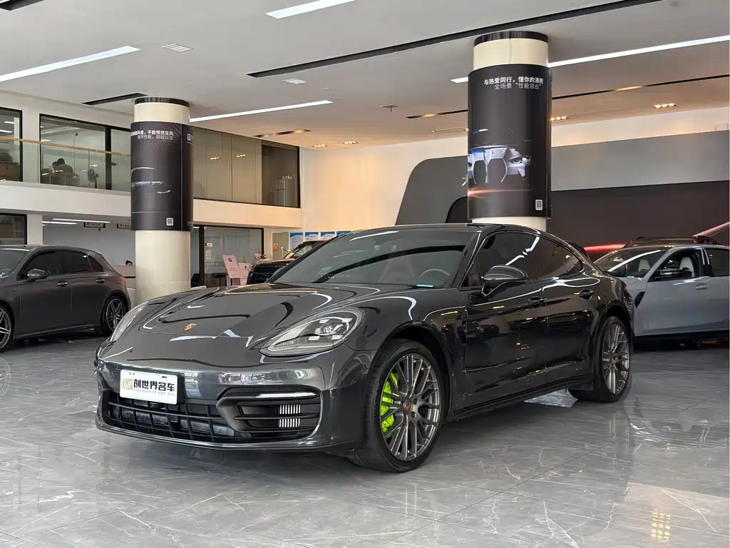 Купить Porsche Panamera