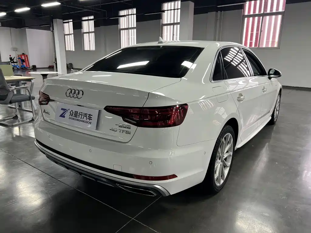 Audi A4L — миниатюра 10