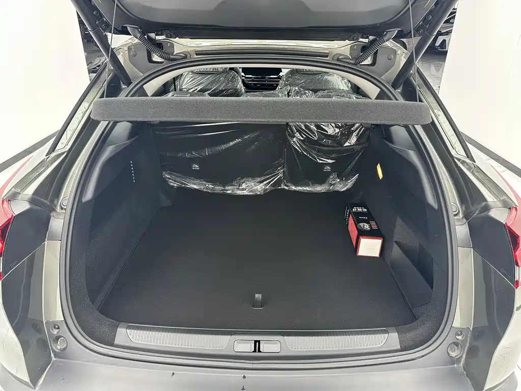 Citroen C5 X - фото 18