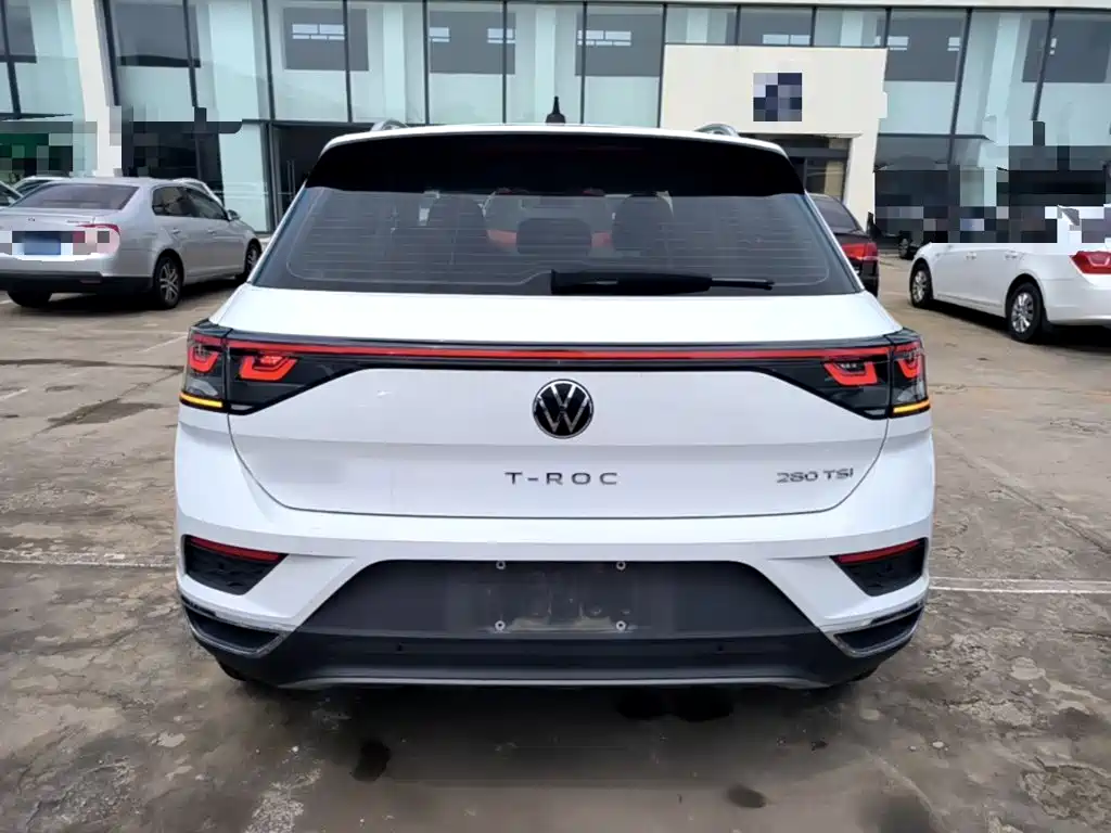 Volkswagen T-Roc — миниатюра 6
