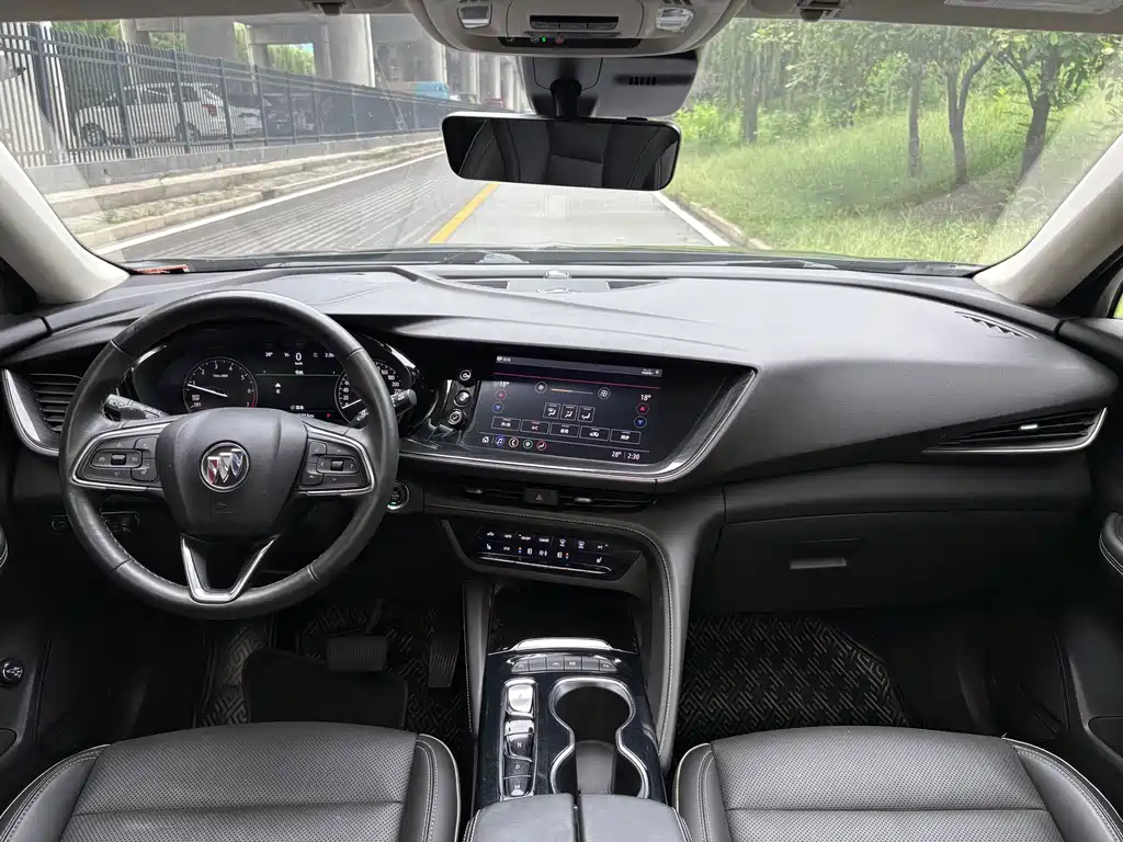 Buick Envision Plus — миниатюра 5