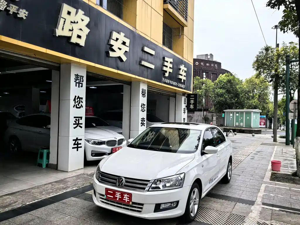 Купить Volkswagen Santana