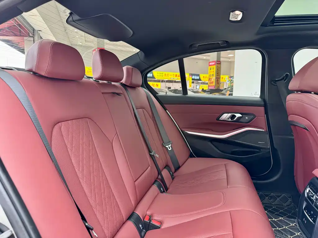 BMW 3 Series — миниатюра 13