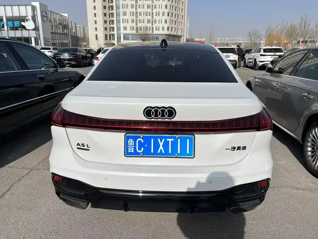 AUDI A5L