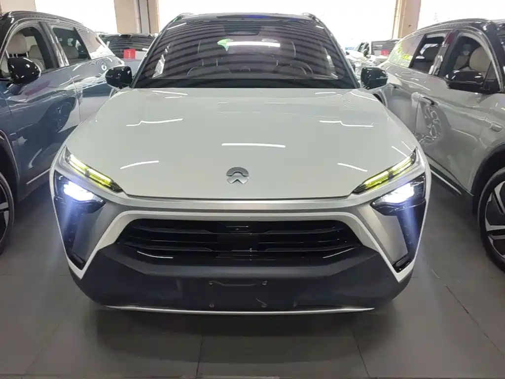 NIO ES8 — миниатюра 3