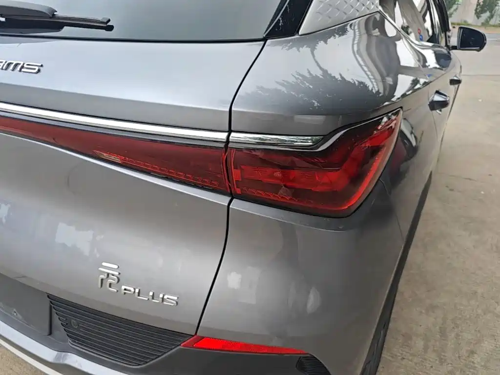 BYD Yuan Plus — миниатюра 8