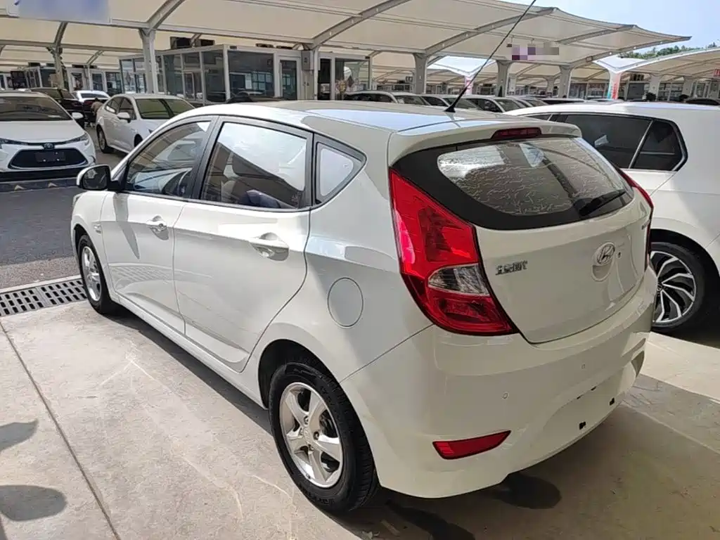 Hyundai Ruiyi — миниатюра 5