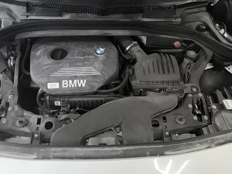 BMW 2 Series Active Tourer (Import) — миниатюра 10