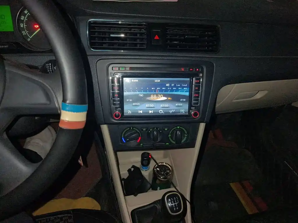 Skoda Rapid — миниатюра 14