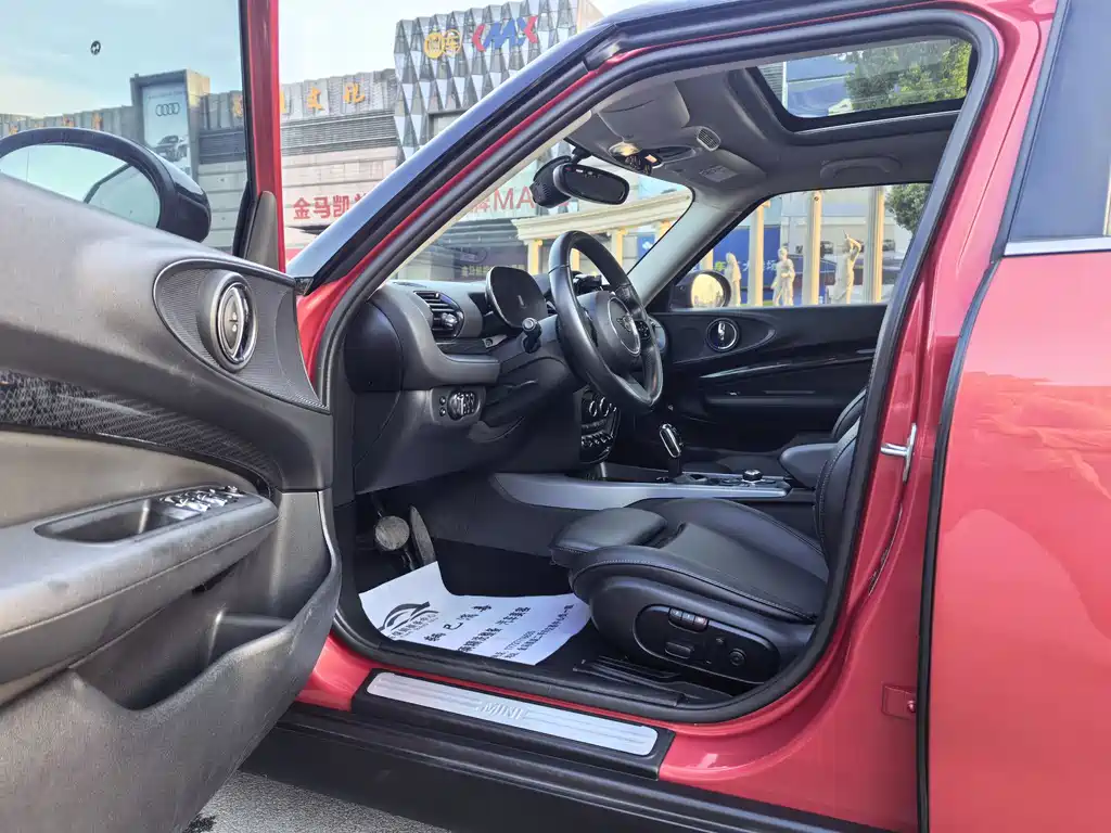 MINI Mini Clubman — миниатюра 4