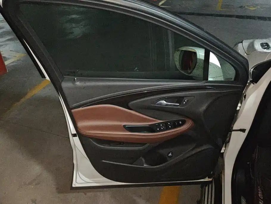 Buick Envision Plus — миниатюра 7