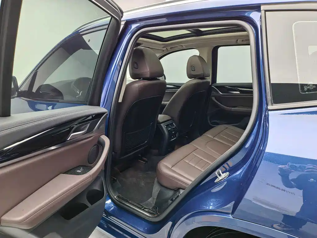BMW X3 — миниатюра 7