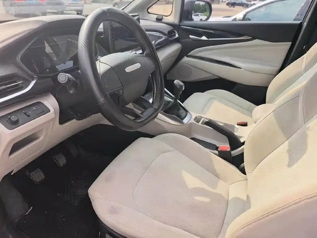 Maxus G50 — миниатюра 4