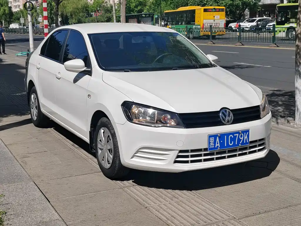 Купить Volkswagen Jetta