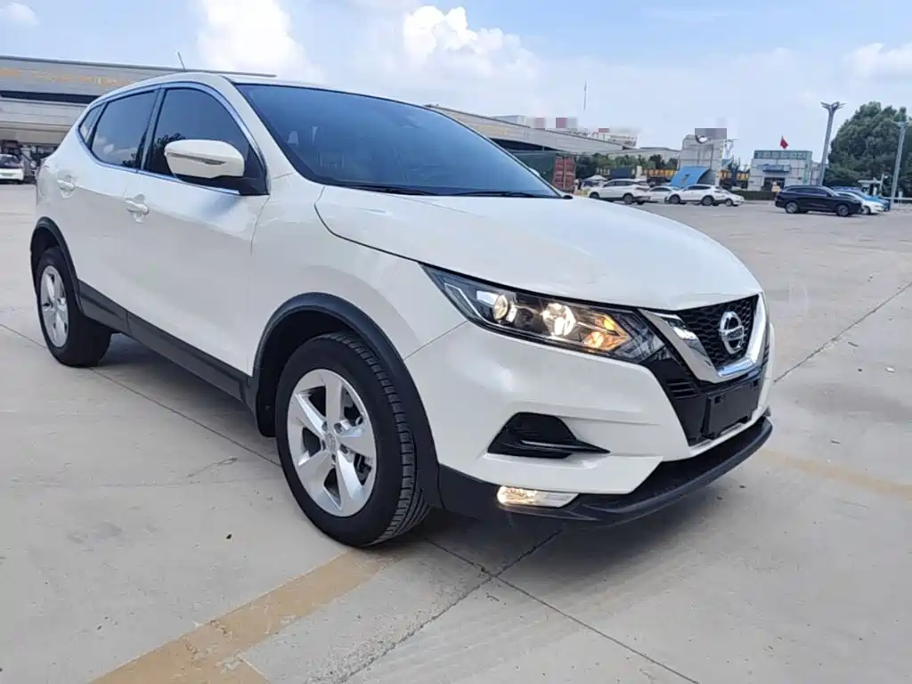 Nissan Qashqai — миниатюра 4