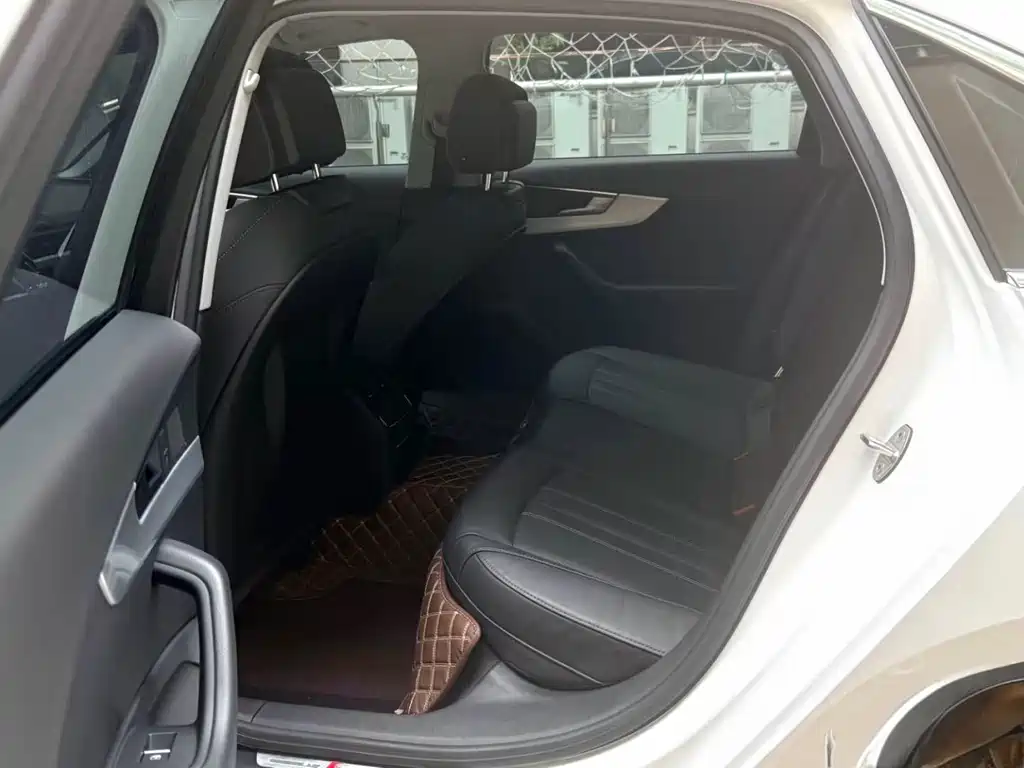 Audi A4L — миниатюра 6