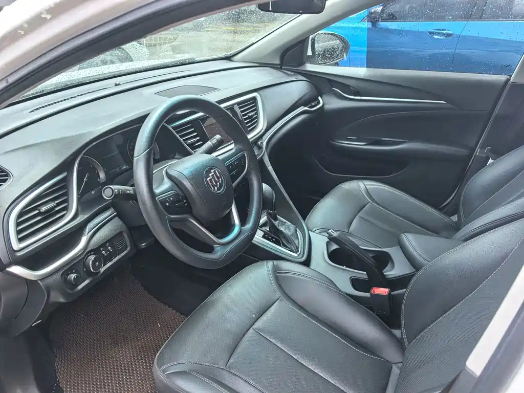 Buick Excelle — миниатюра 8