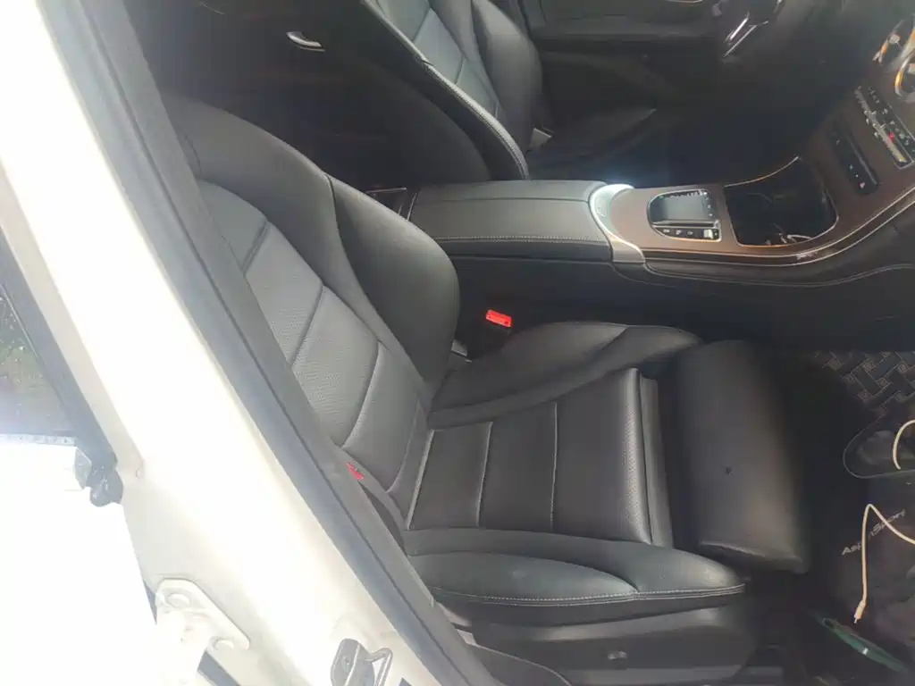 Mercedes-Benz GLC — миниатюра 25