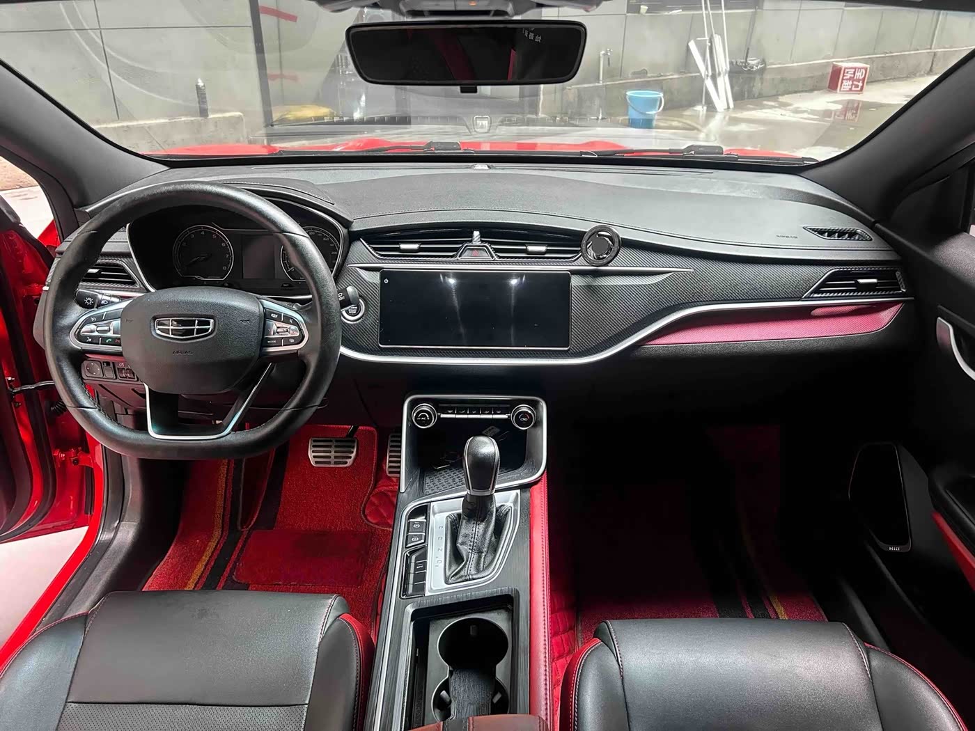 Geely Binrui 1.4 л 2021 г. красный/фиолетовый, пробег 48000 км