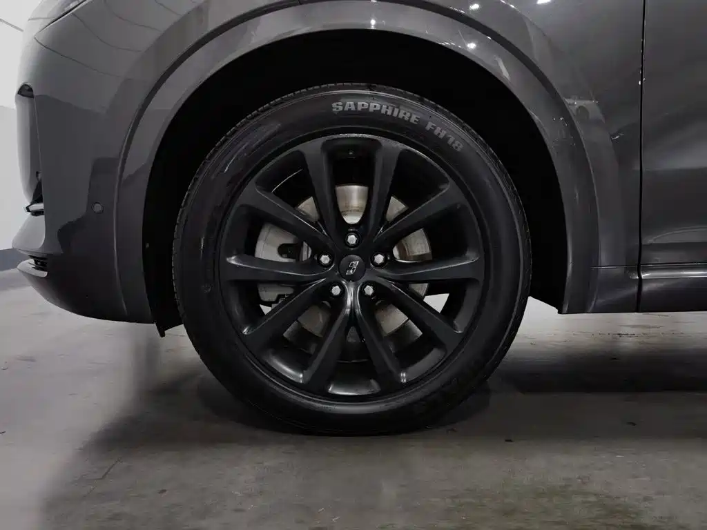 Li Auto Li ONE — миниатюра 17