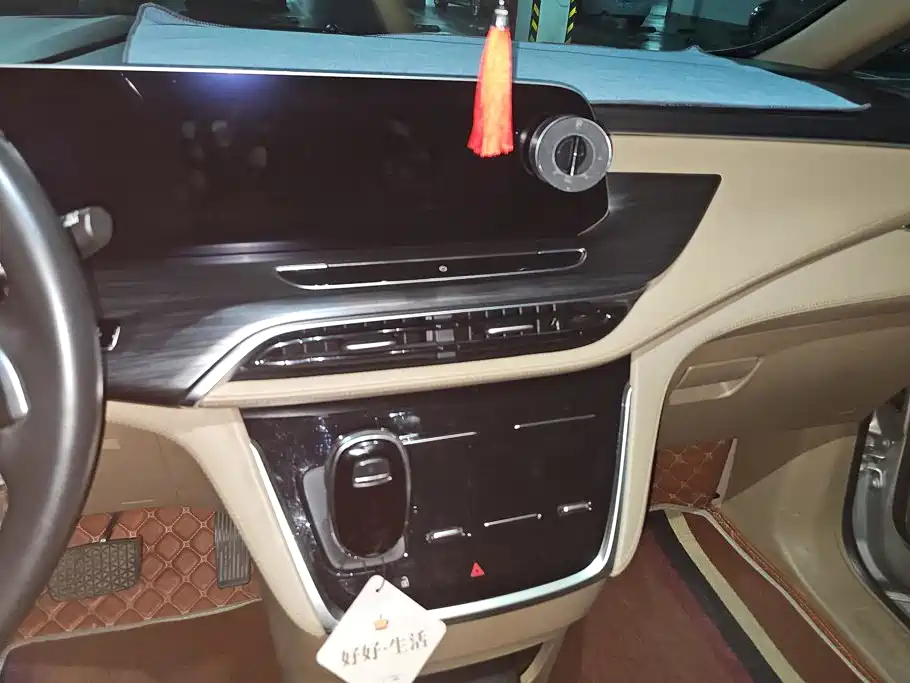 Buick GL8 — миниатюра 13