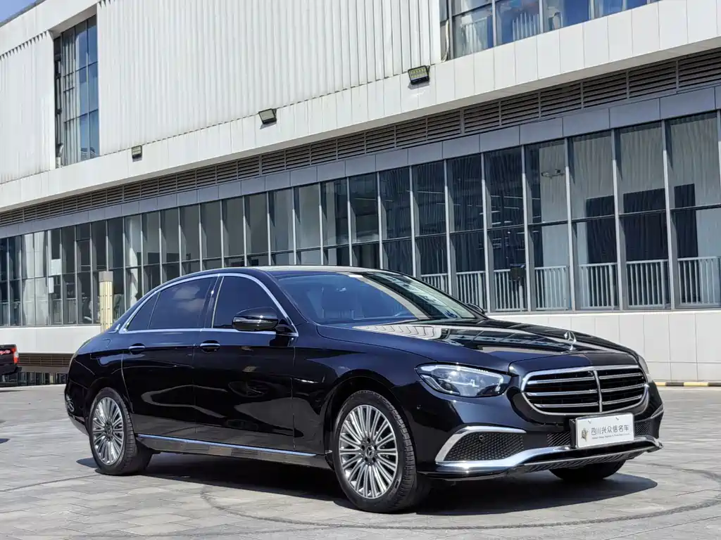 MERCEDES-BENZ  E CLASS