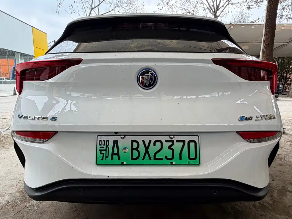 BUICK SLIGHTLY BLUE 6