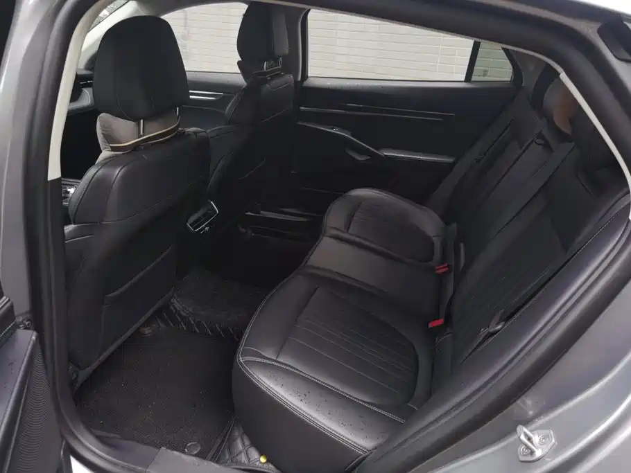 Ford Mondeo — миниатюра 11